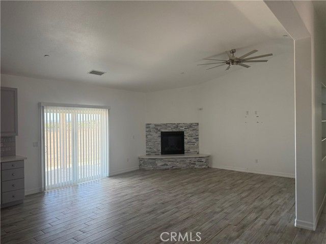 9591 Burbank Road, Phelan, CA 92371