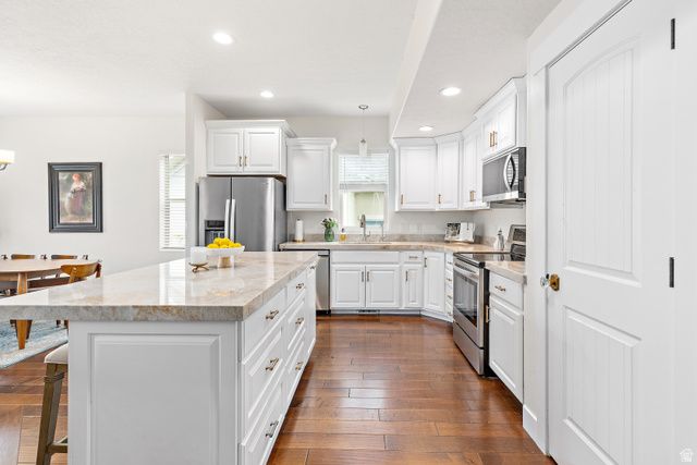 1965 W SILVER LEAF DR, Mapleton, UT 84664