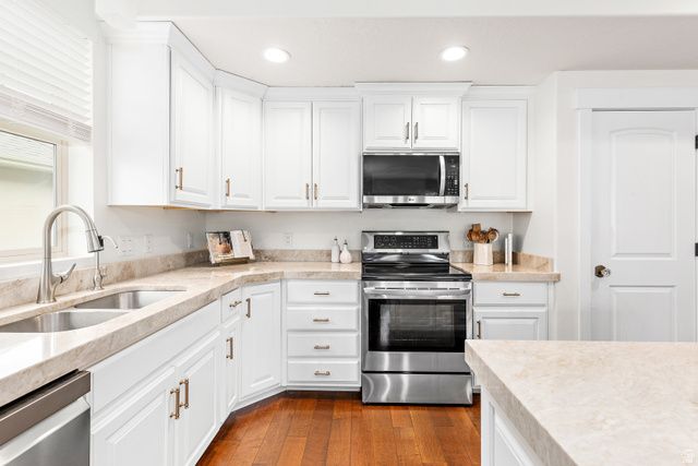 1965 W SILVER LEAF DR, Mapleton, UT 84664