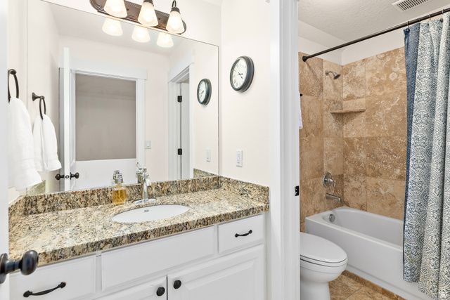 1965 W SILVER LEAF DR, Mapleton, UT 84664