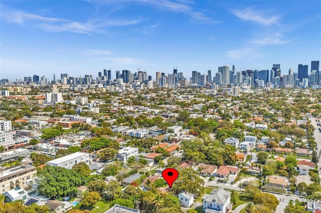 1010 SW 14th Ave, Miami, FL 33135