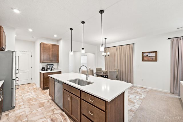 3388 Fieldview Drive, Batavia, OH 45103
