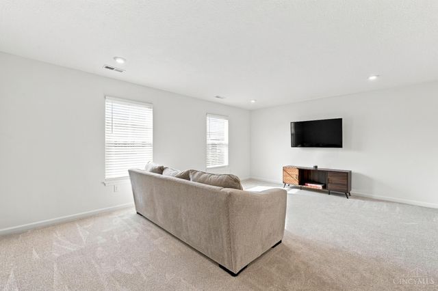 3388 Fieldview Drive, Batavia, OH 45103
