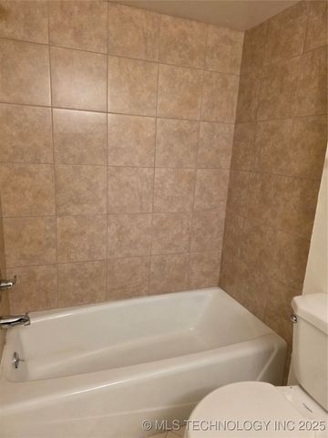 3329 E 47th Place, Tulsa, OK 74135