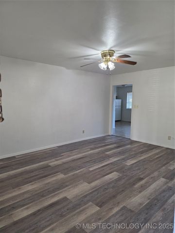 3329 E 47th Place, Tulsa, OK 74135