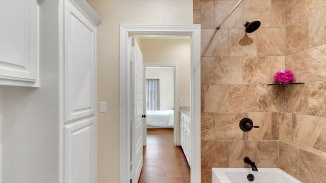 1005 Stone Bridge Street, Mt Pleasant, TX 75455