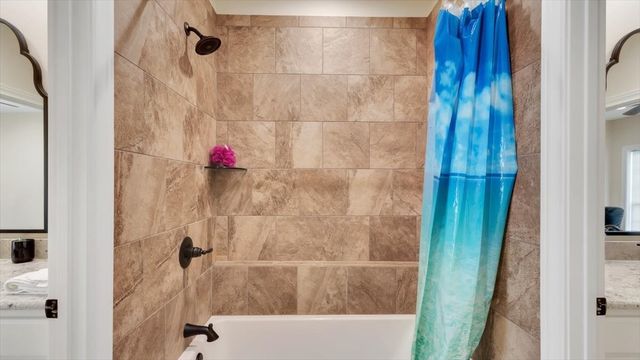 1005 Stone Bridge Street, Mt Pleasant, TX 75455