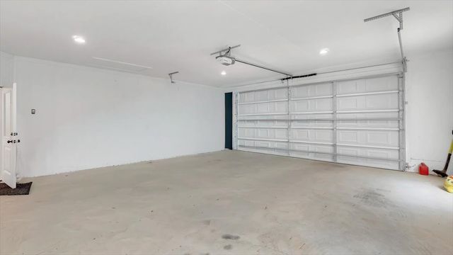 1005 Stone Bridge Street, Mt Pleasant, TX 75455