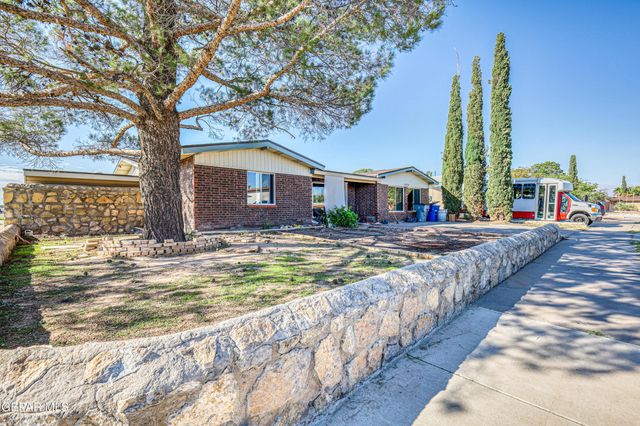 2450 ANISE Drive, El Paso, TX 79936