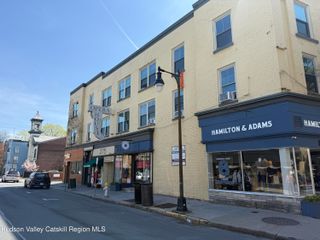 275 Fair Street 17f, Kingston, NY 12401