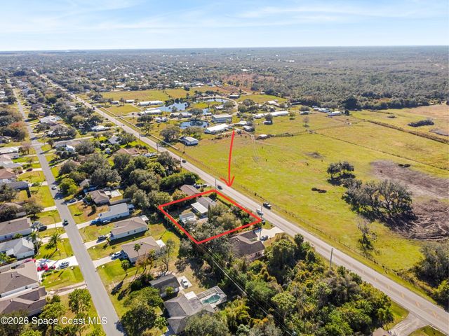 637 Roseland Road, Sebastian, FL 32958