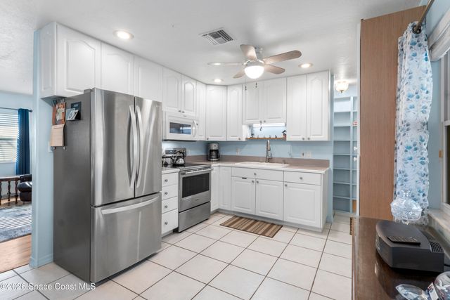 637 Roseland Road, Sebastian, FL 32958