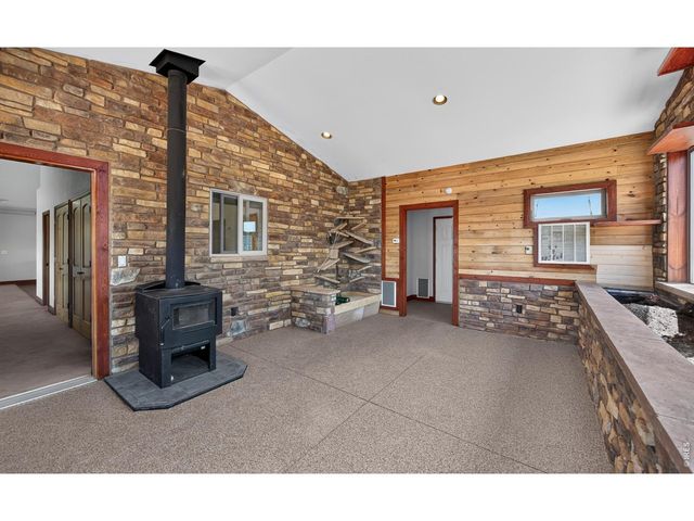 17622 County Road 1, Berthoud, CO 80513