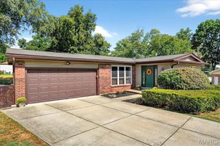 11773 Chandellay Drive, St Louis, MO 63146