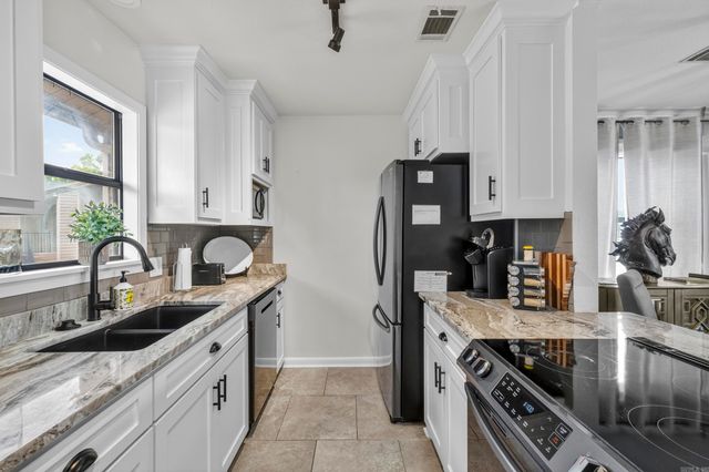 1319 Airport Rd Unit 5A, Hot Springs, AR 71913