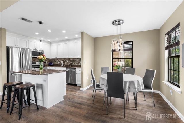504 Geranium Court, Jackson, NJ 08527