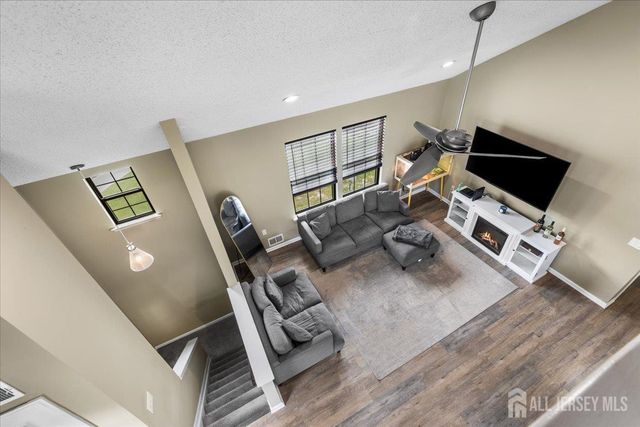 504 Geranium Court, Jackson, NJ 08527