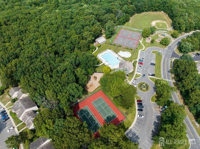 504 Geranium Court, Jackson, NJ 08527