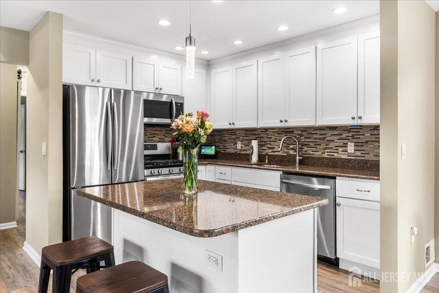 504 Geranium Court, Jackson, NJ 08527