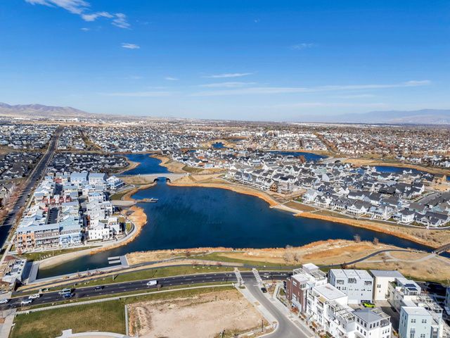 4497 W PALE MOON LN, South Jordan, UT 84009