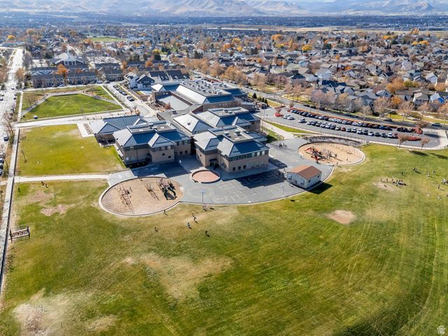 4497 W PALE MOON LN, South Jordan, UT 84009
