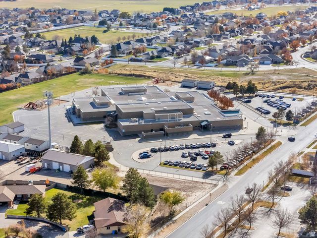 4497 W PALE MOON LN, South Jordan, UT 84009