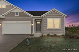 995 Scioto Drive 25, Comstock Park, MI 49321