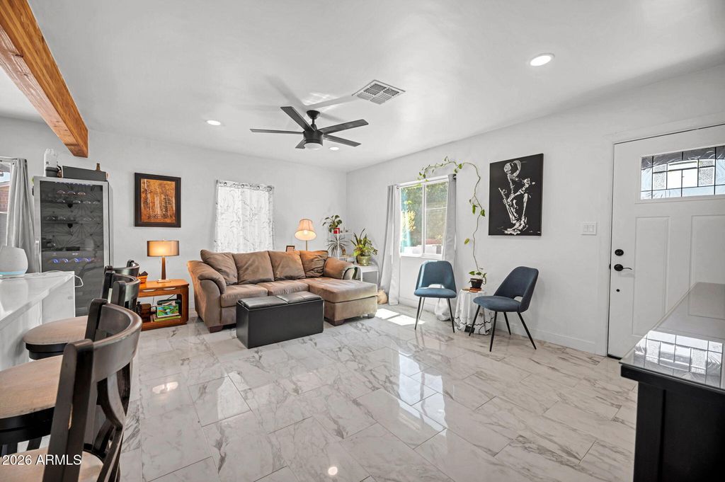 4247 N 4TH Avenue NW, Phoenix, AZ 85013 — photo 4