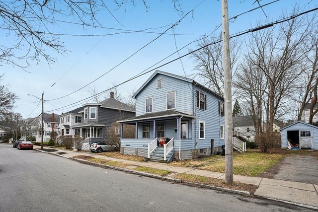 23 Bradford St, Salem, MA 01970