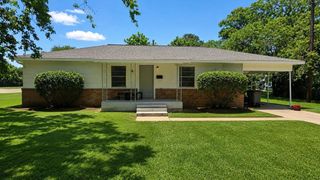 2616 Elm Avenue, Bay City, TX 77414