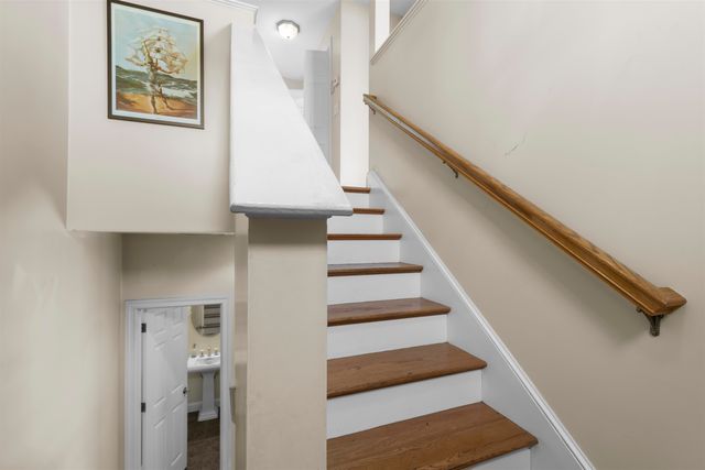 23 Duston Avenue, Hampton, NH 03842