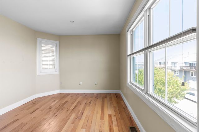 23 Duston Avenue, Hampton, NH 03842
