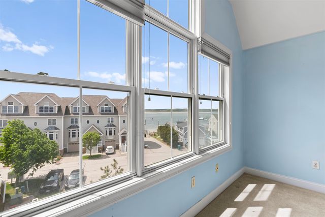23 Duston Avenue, Hampton, NH 03842