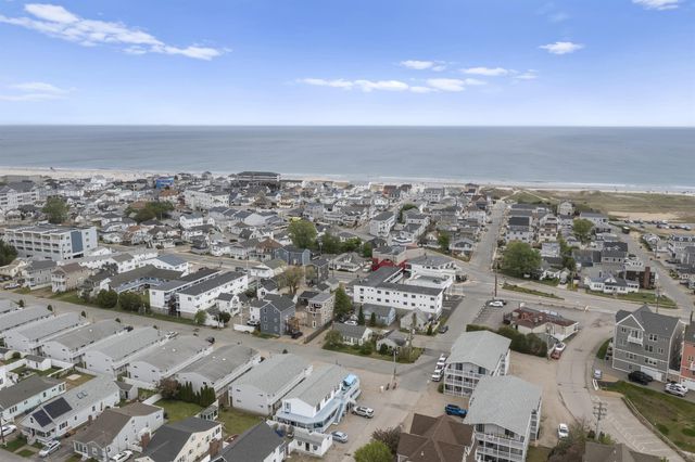 23 Duston Avenue, Hampton, NH 03842