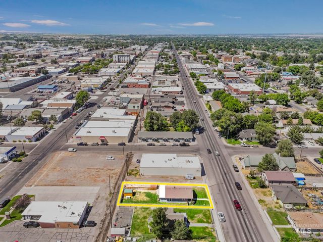520 E 2nd Ave, Twin Falls, ID 83301