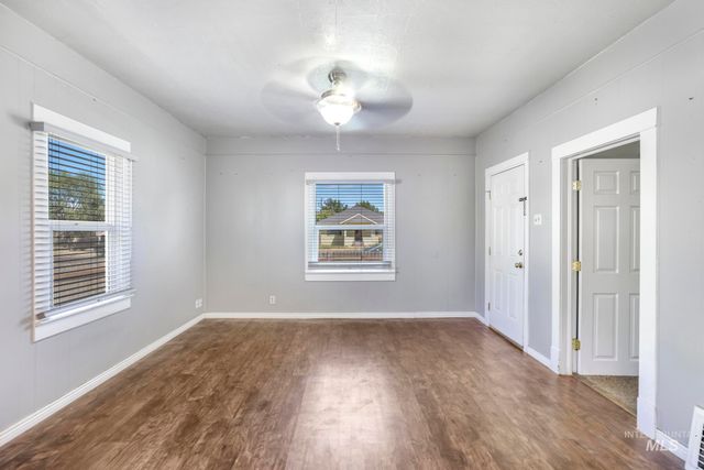 520 E 2nd Ave, Twin Falls, ID 83301