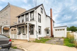 19 N 3RD ST, Emmaus, PA 18049