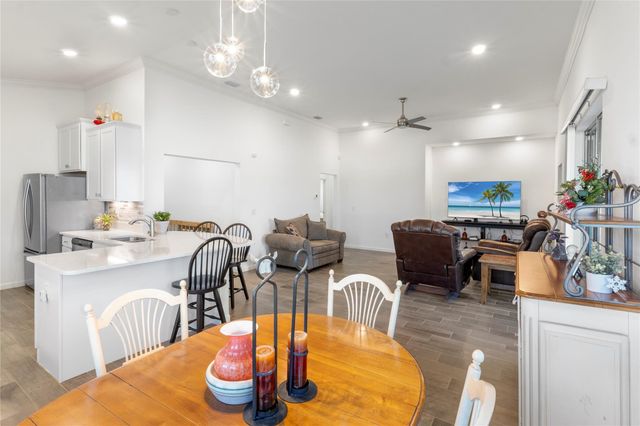 1420 Fortrose Drive, Vero Beach, FL 32966