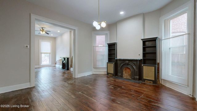1036 S 6th St, Louisville, KY 40203