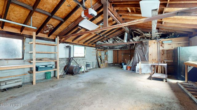 1036 S 6th St, Louisville, KY 40203