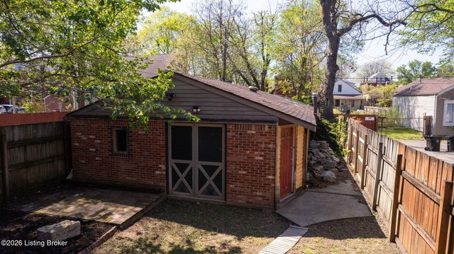 1036 S 6th St, Louisville, KY 40203