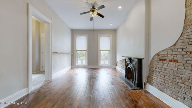 1036 S 6th St, Louisville, KY 40203