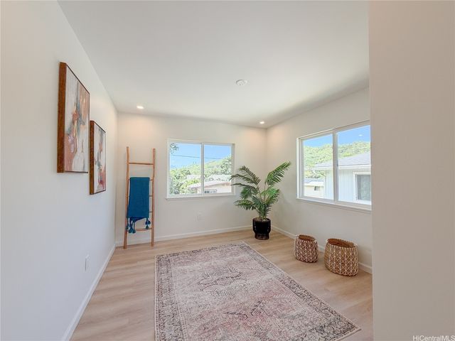 47-376 Ahuimanu Road D, Kaneohe, HI 96744