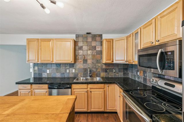 1652 BERKSHIRE AVENUE, Winter Park, FL 32789