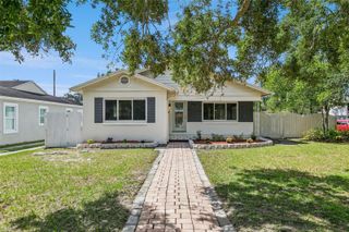 1652 BERKSHIRE AVENUE, Winter Park, FL 32789