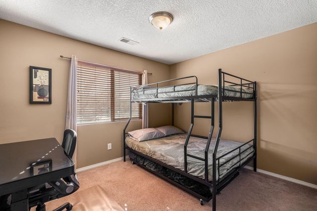 2451 Treviso Drive SE, Rio Rancho, NM 87124