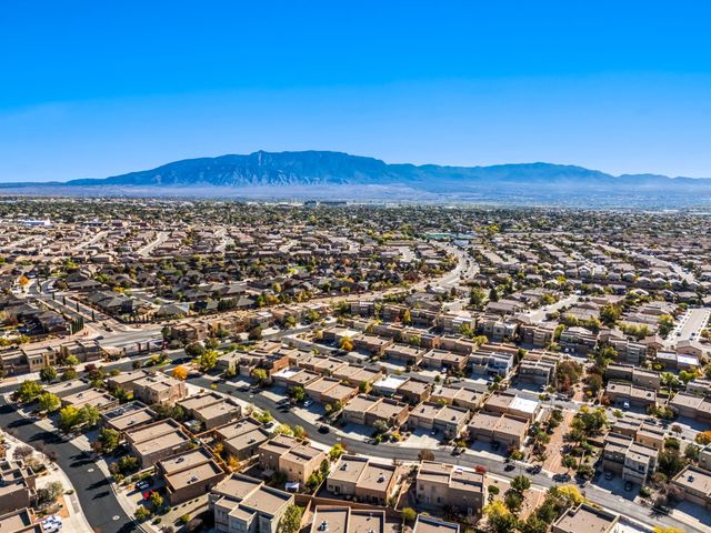 2451 Treviso Drive SE, Rio Rancho, NM 87124