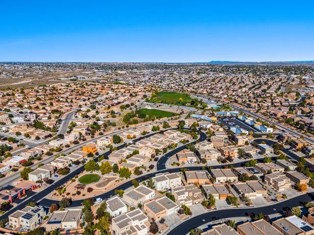 2451 Treviso Drive SE, Rio Rancho, NM 87124