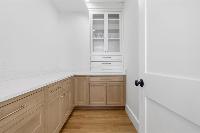 1 Plymouth Rd, Winchester, MA 01890