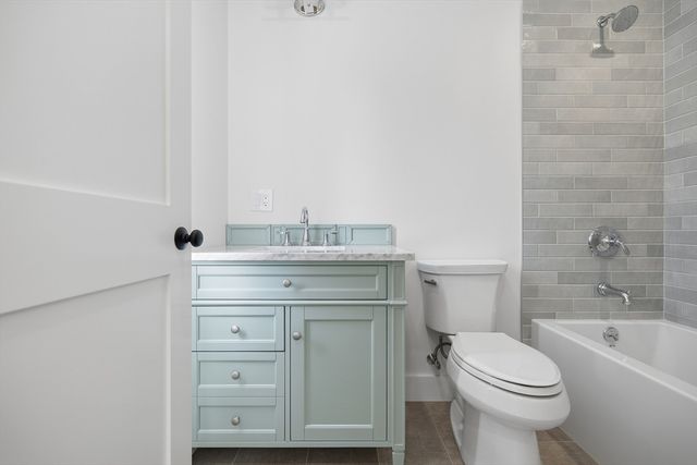 1 Plymouth Rd, Winchester, MA 01890